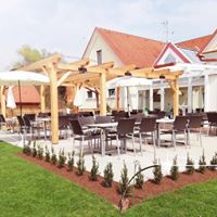 56869943_2597435453659884_2397736626240356352_n